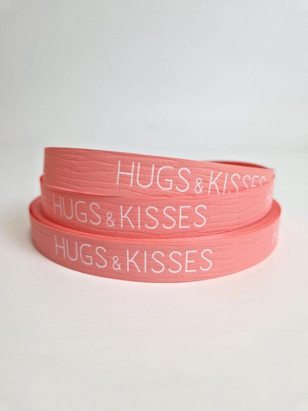hugs en kisses roze ompak cadeaulint